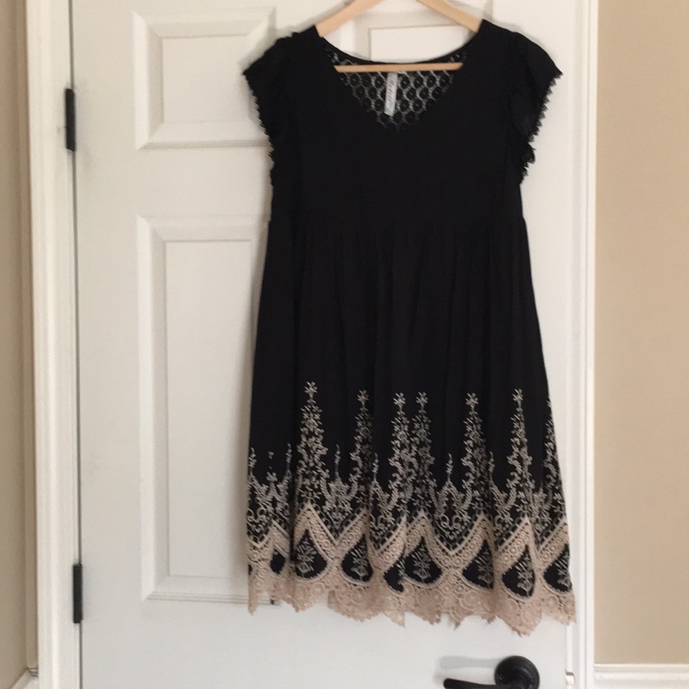 Gorgeous black dress